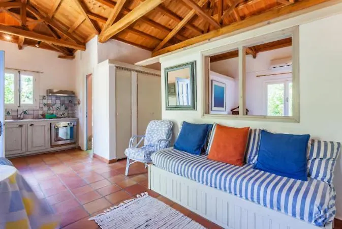 Charming Pink Case de vacanță