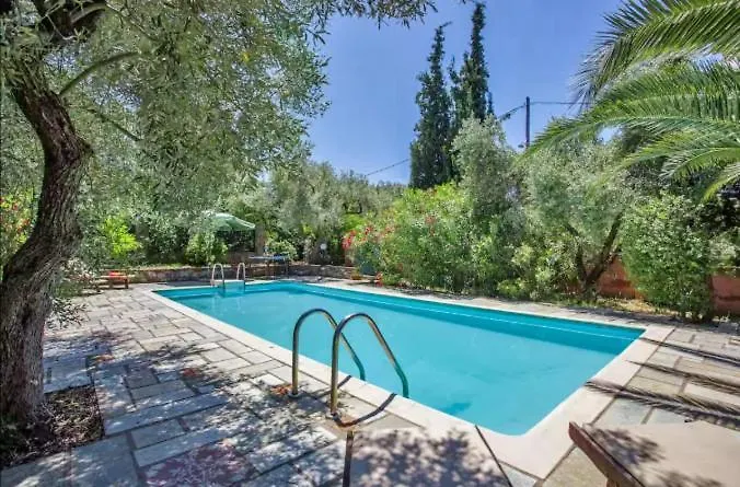 Case de vacanță Charming Pink Skopelos